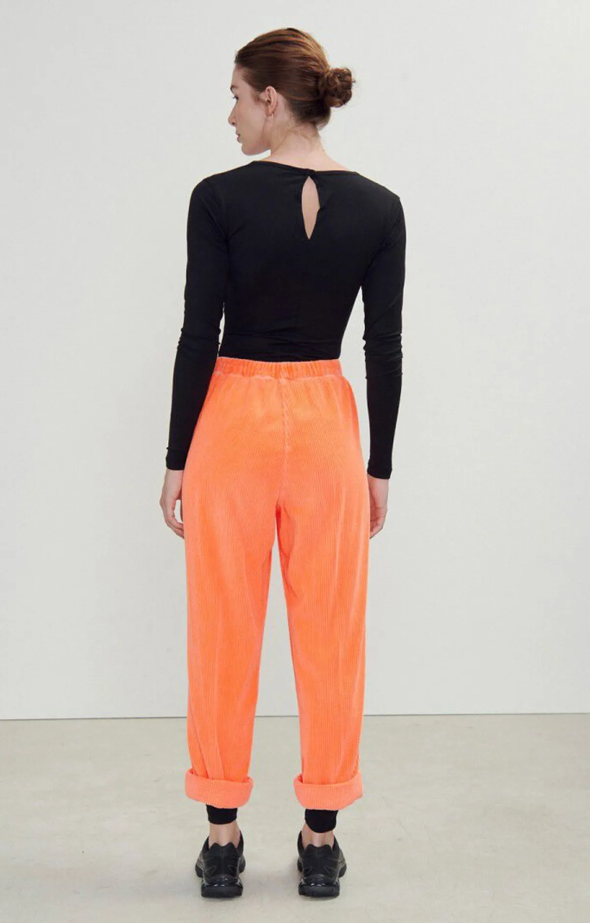 Damen American Vintage |Damenhose Padow Leuchtendes Orange